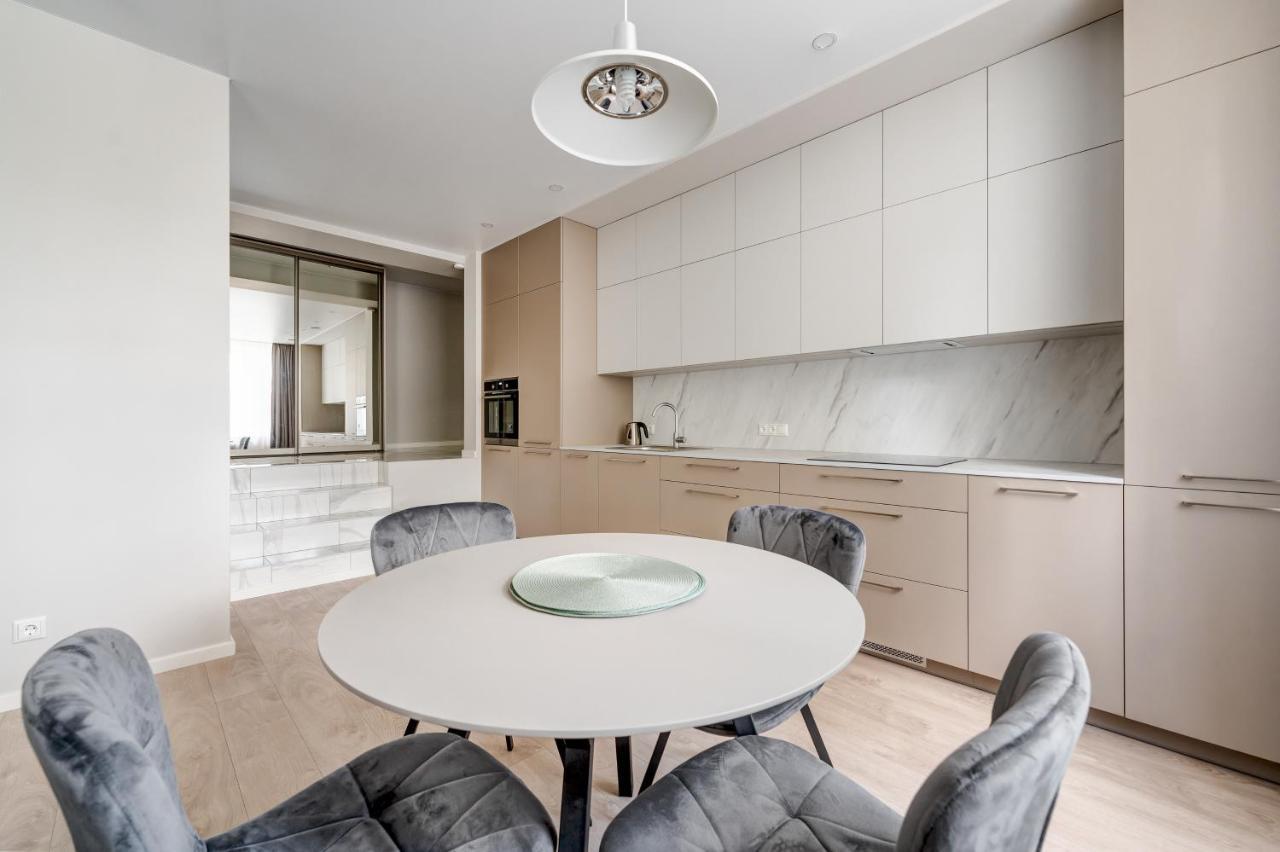Kalvari Apartment *